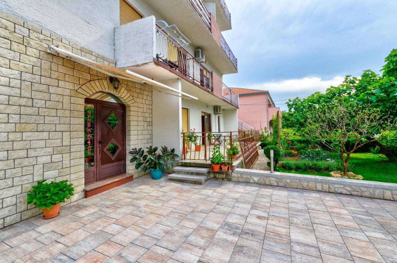Apartmani Suncica Selce Exterior foto